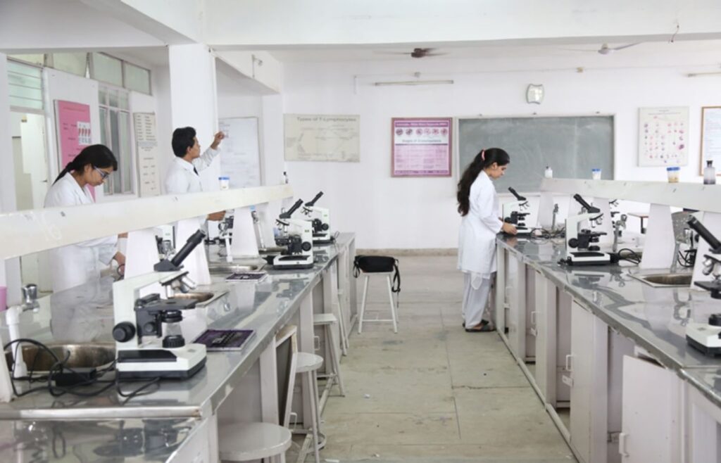 Top 5 Paramedical Skills | Best Paramedical Courses Pune