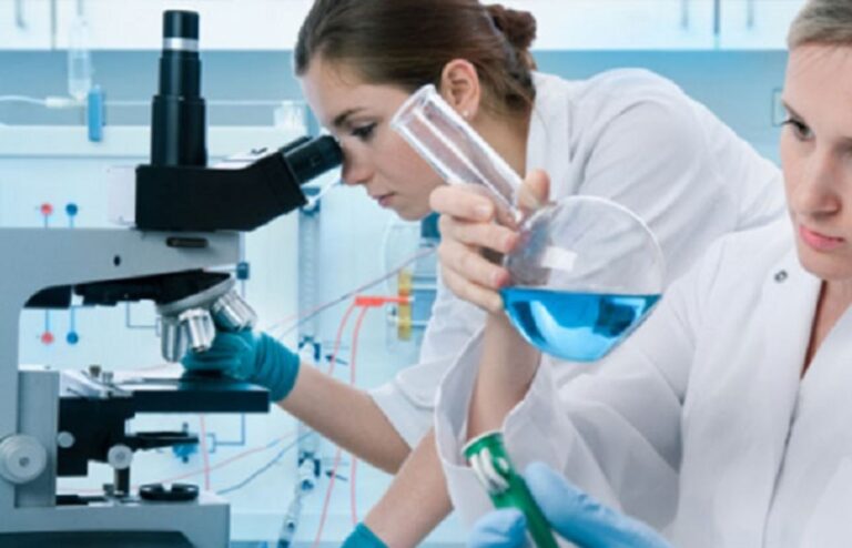 Internships & Industry Tie-ups for Paramedical Students